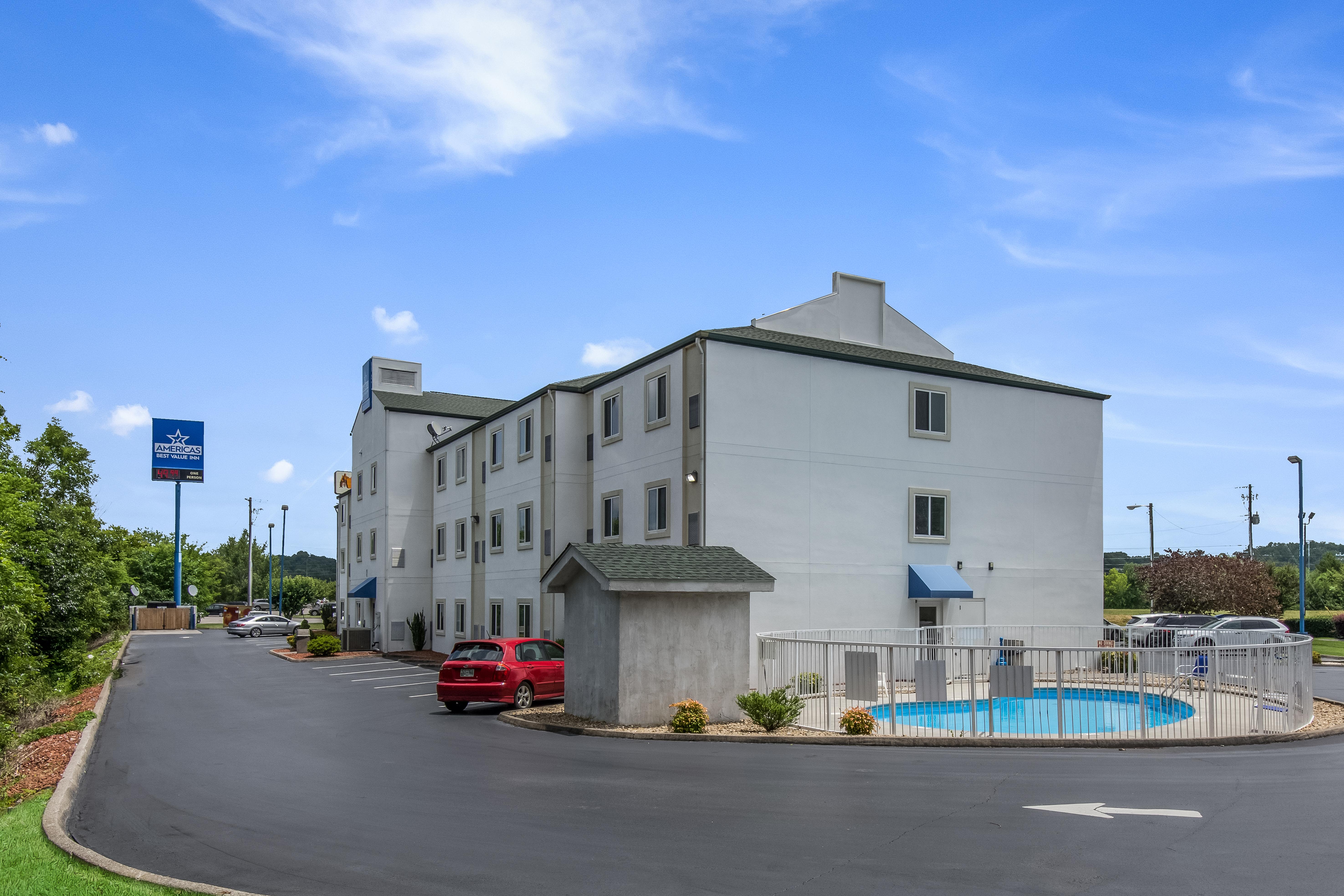 Americas Best Value Inn-Knoxville East Exterior foto